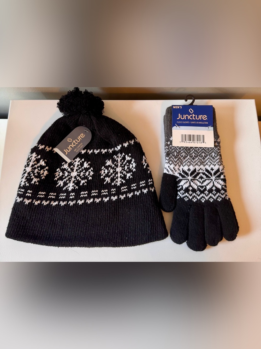 Juncture Men’s Black and White Knit Beanie & Gloves Set